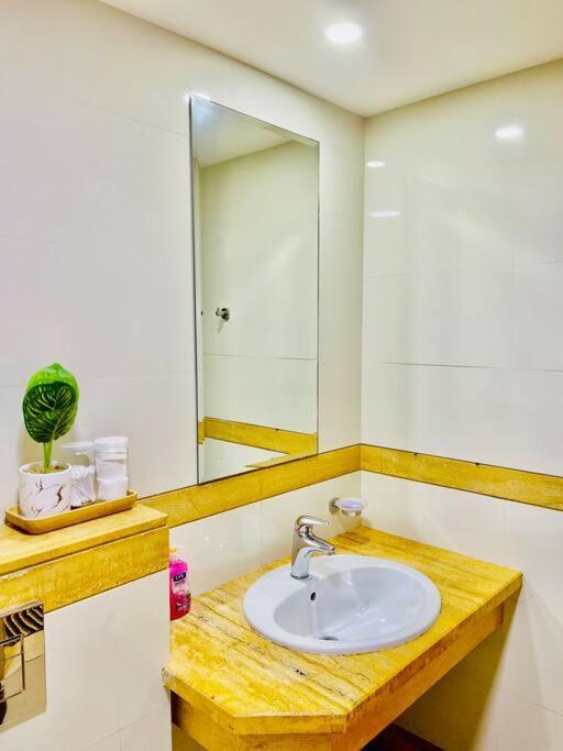 Noor 2 Bedroom For Beautiful Apartment Maskat